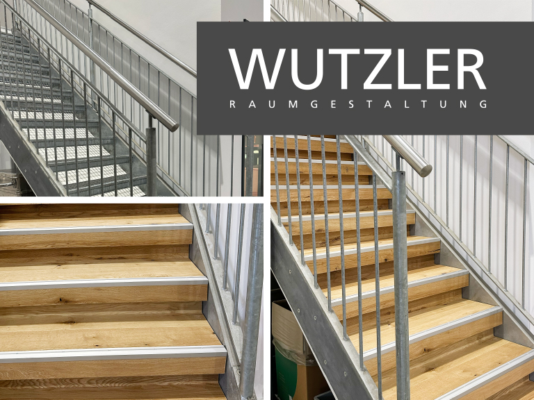 Das Bild zeigt eine Vorher-Nachher-Darstellung einer renovierten Treppe. Links oben ist die ursprüngliche Treppe mit Metallgitter-Stufen, rechts und unten die renovierte Version mit warmen Holzstufen und silbernen Metallkanten. Oben rechts prangt das Logo „Wutzler Raumgestaltung“.